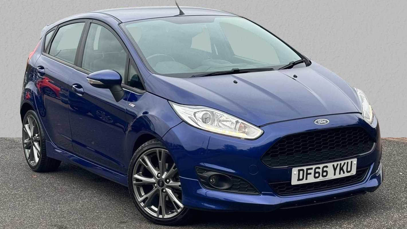 Main listing image - Ford Fiesta