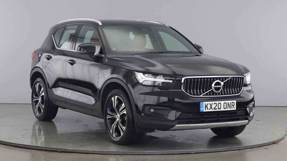 Main listing image - Volvo XC40