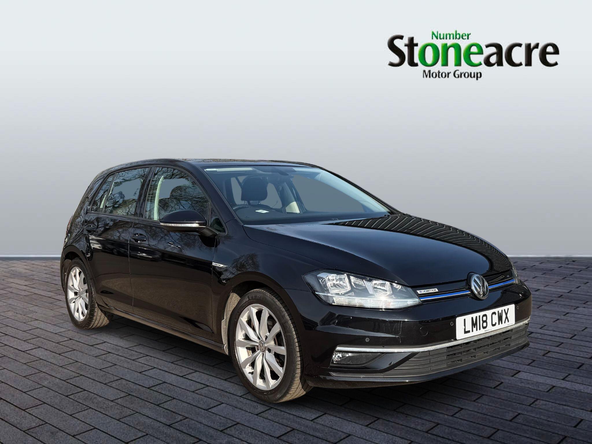 Main listing image - Volkswagen Golf