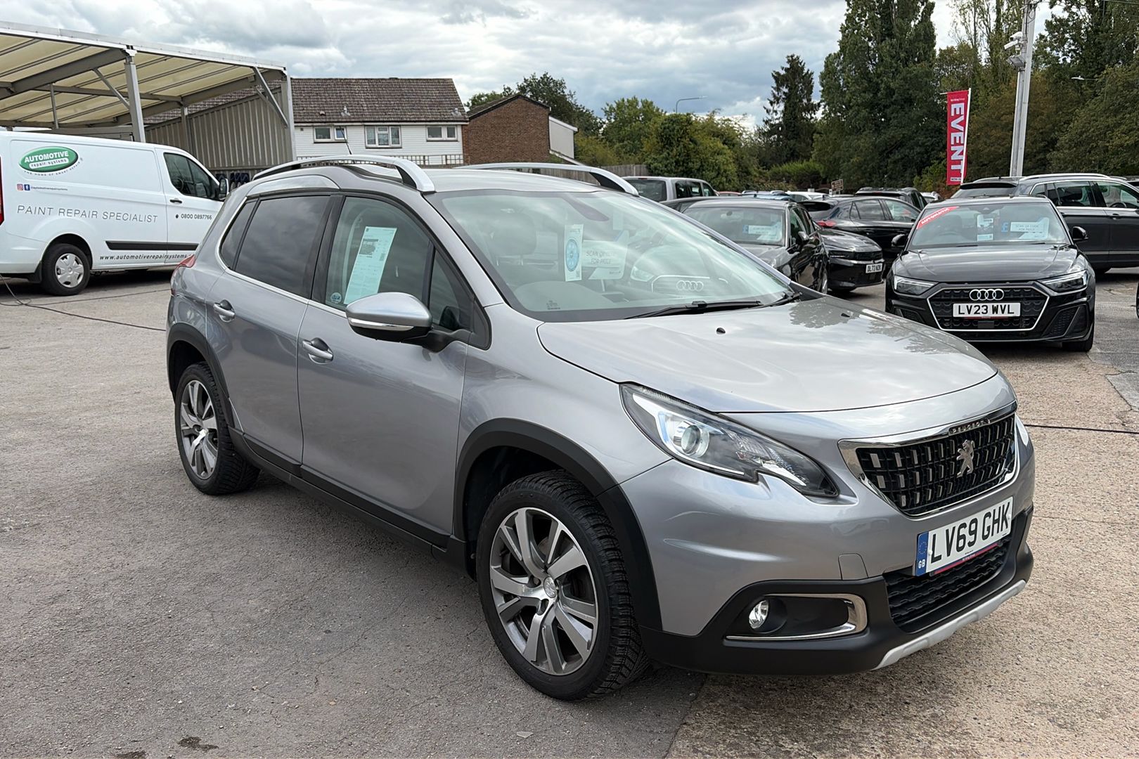 Main listing image - Peugeot 2008