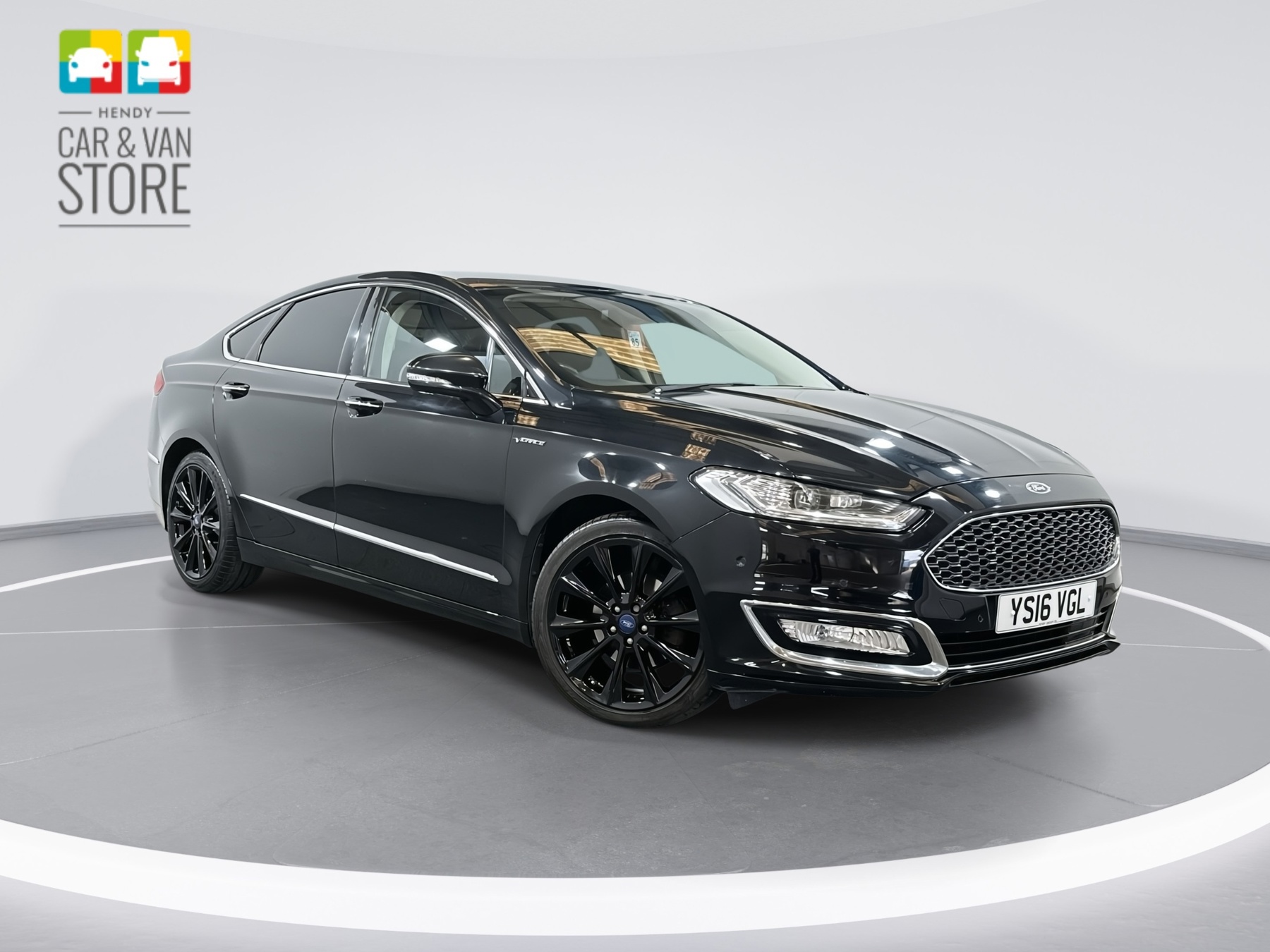 Main listing image - Ford Mondeo