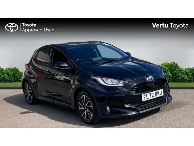Main listing image - Toyota Yaris