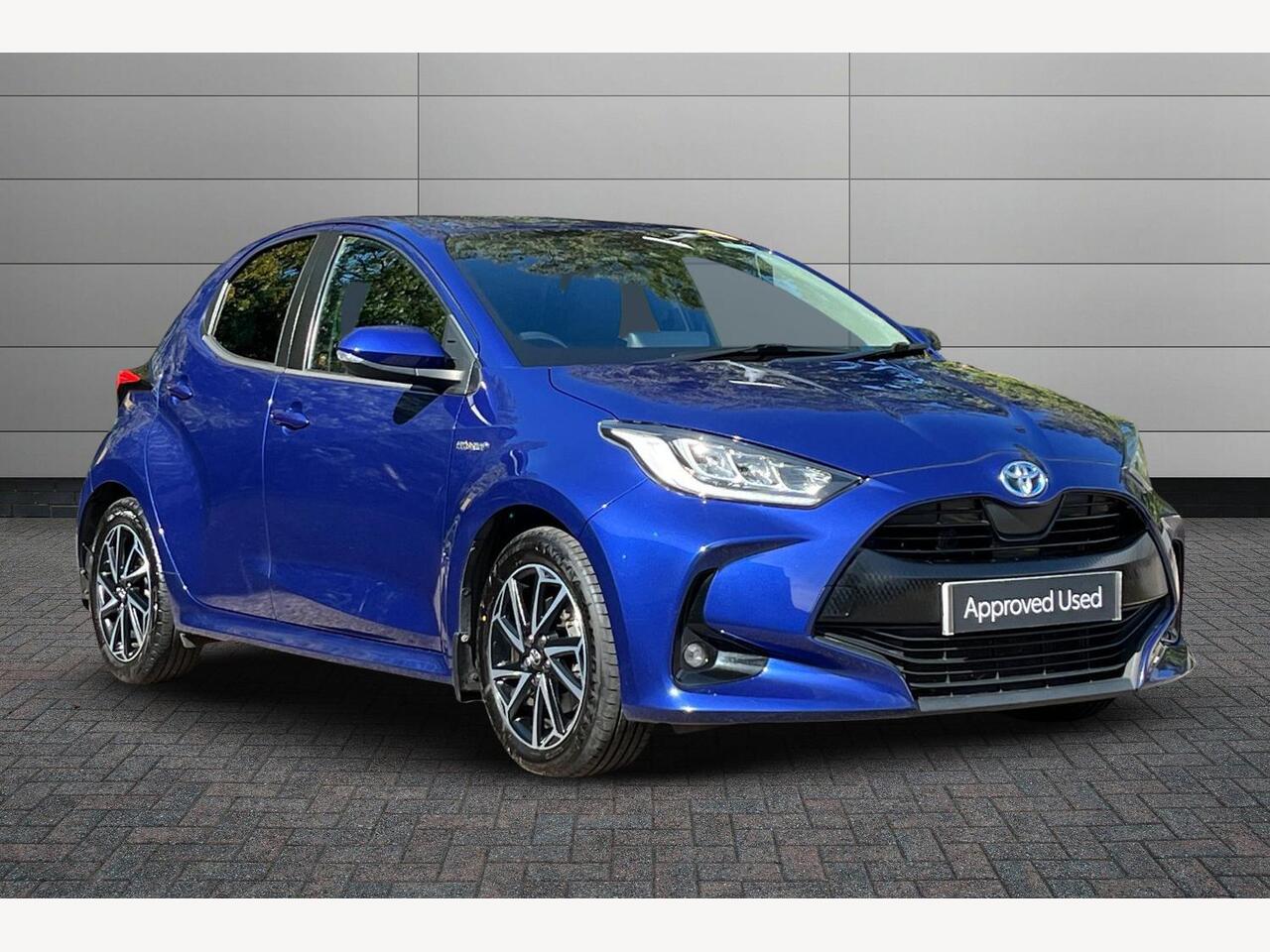 Main listing image - Toyota Yaris