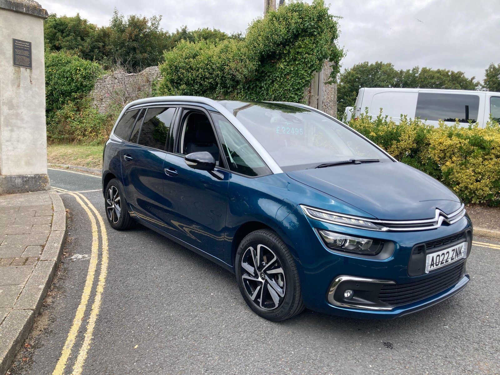 Main listing image - Citroen Grand C4 SpaceTourer