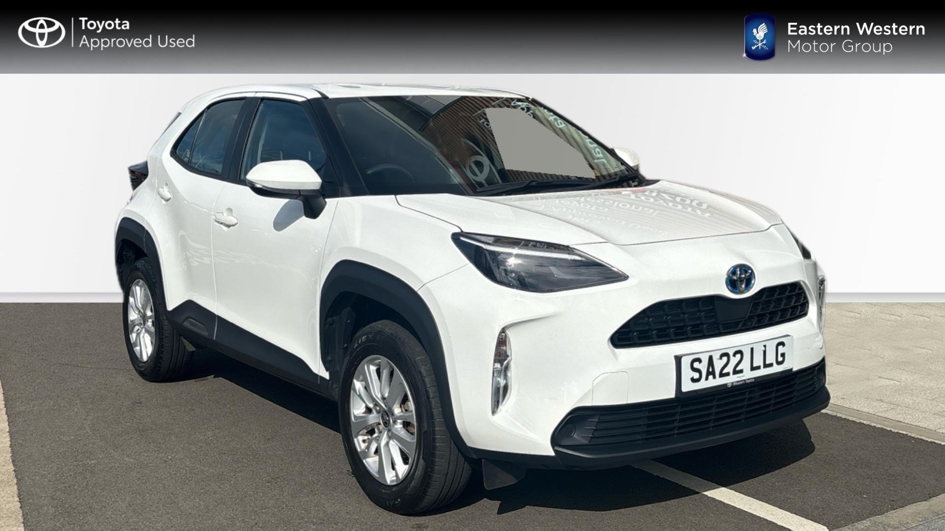 Main listing image - Toyota Yaris Cross