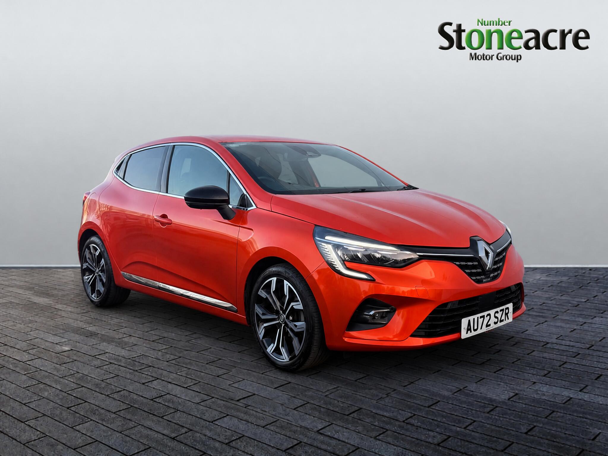 Main listing image - Renault Clio