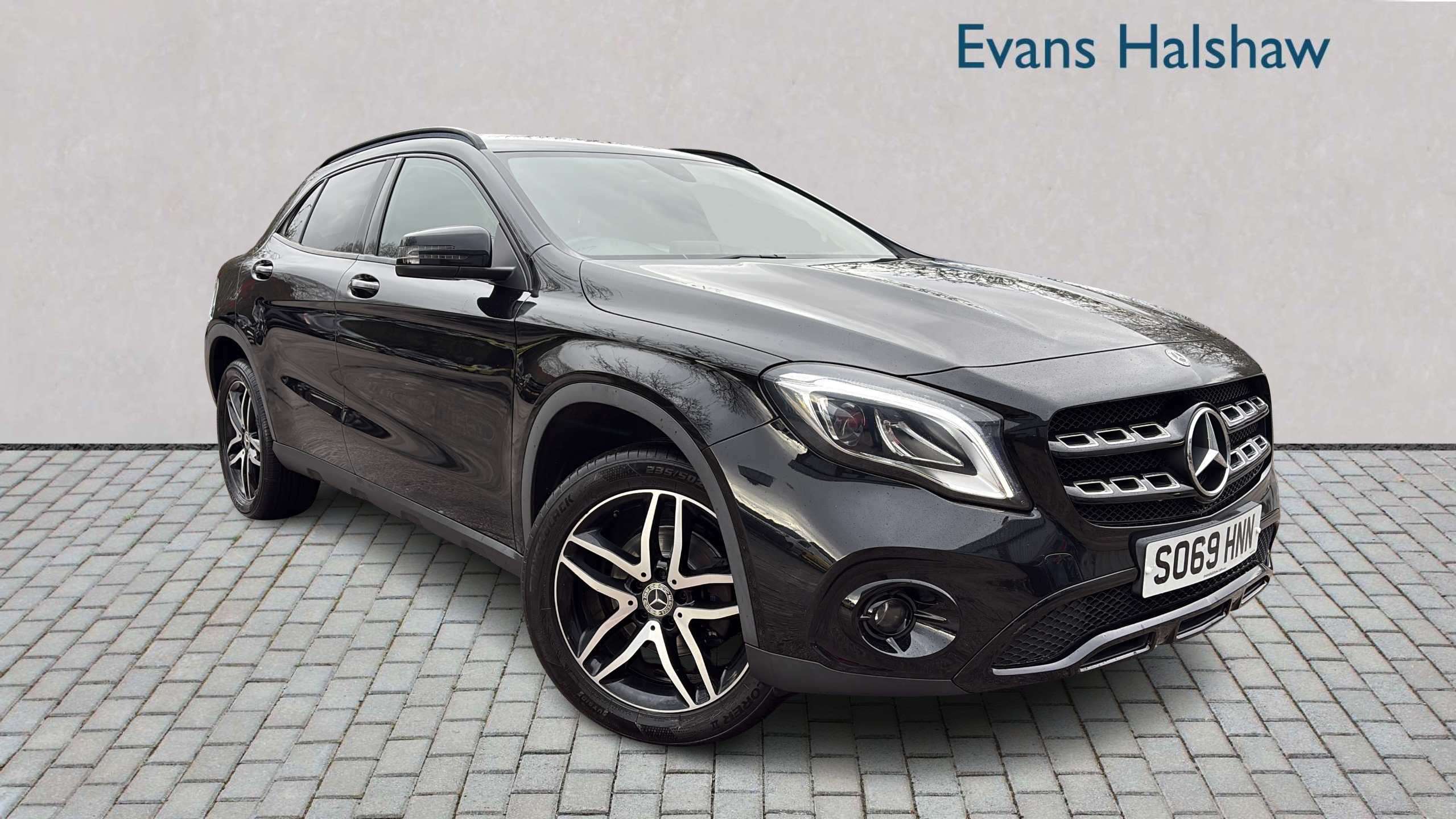 Main listing image - Mercedes-Benz GLA