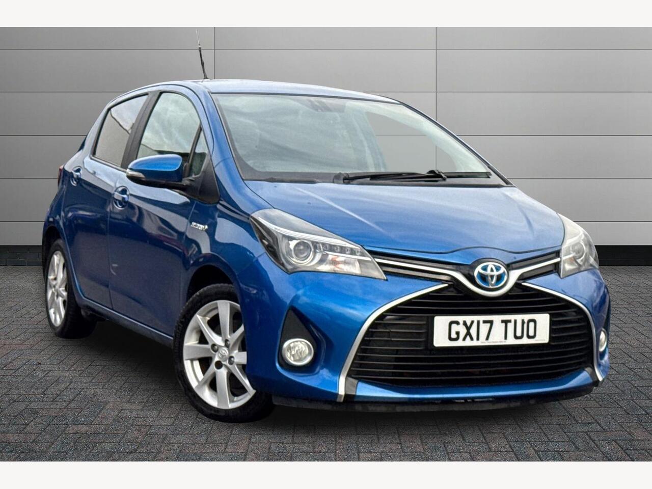 Main listing image - Toyota Yaris