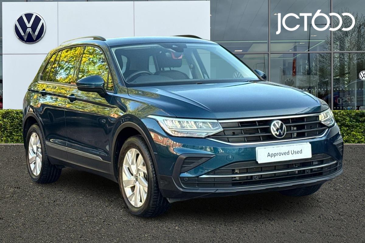 Main listing image - Volkswagen Tiguan