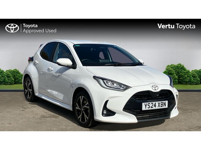 Main listing image - Toyota Yaris
