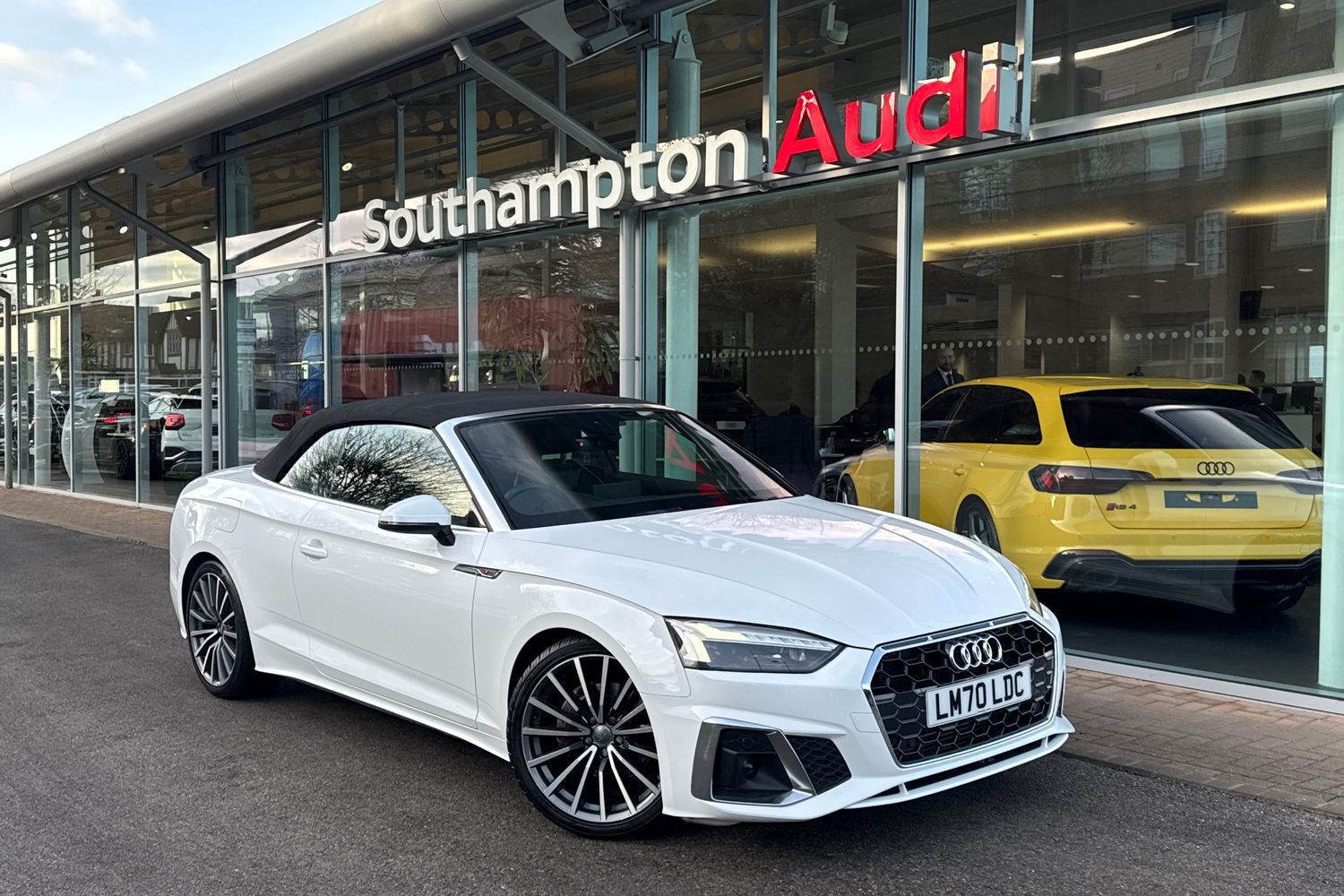 Main listing image - Audi A5 Cabriolet