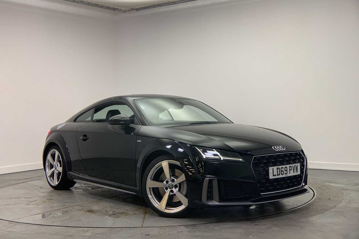 Main listing image - Audi TT