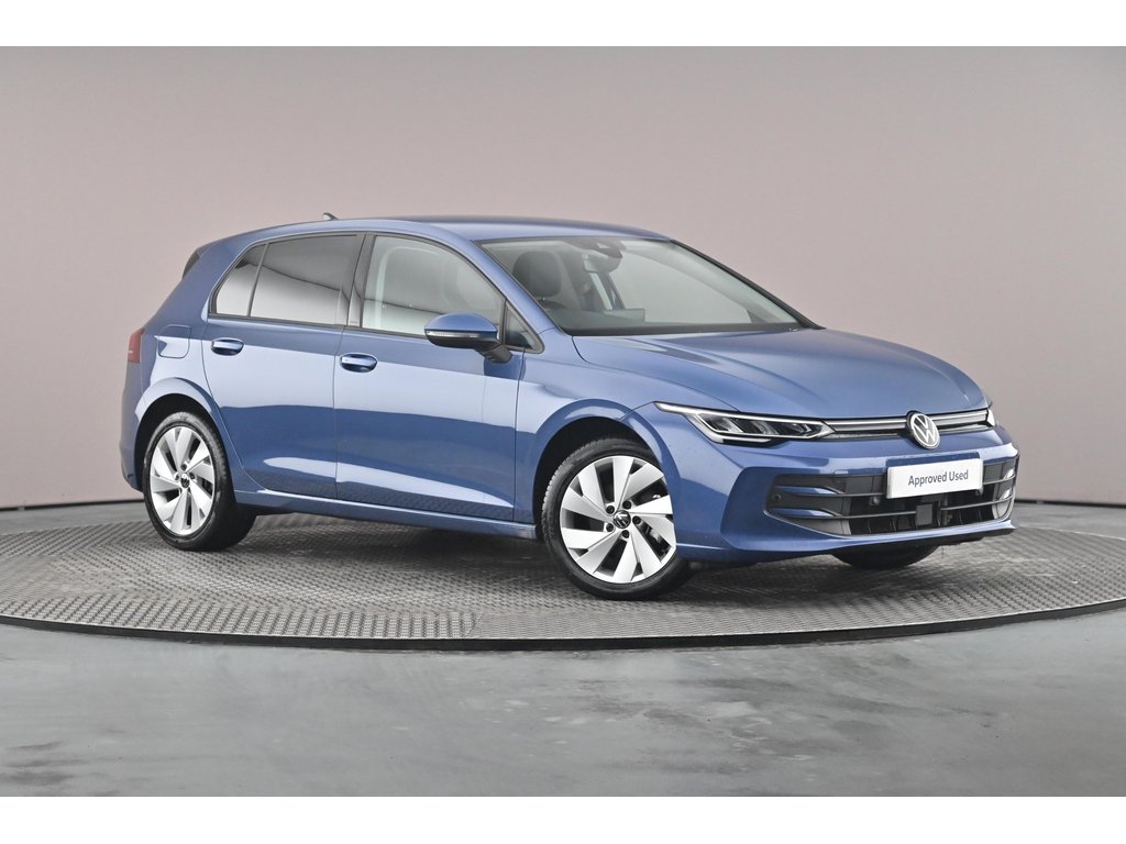 Main listing image - Volkswagen Golf