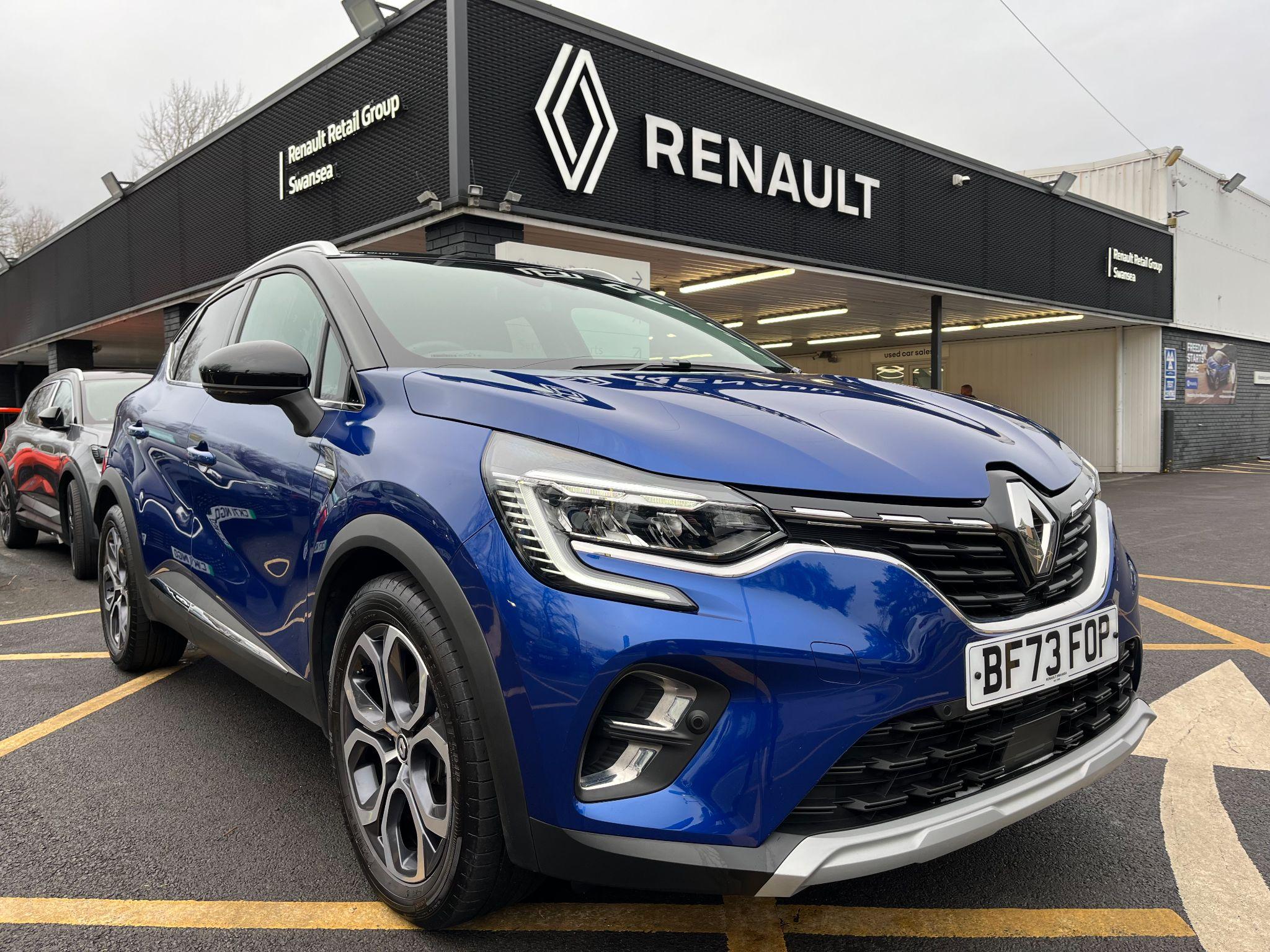 Main listing image - Renault Captur