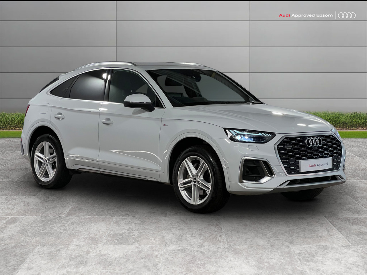 Main listing image - Audi Q5 Sportback