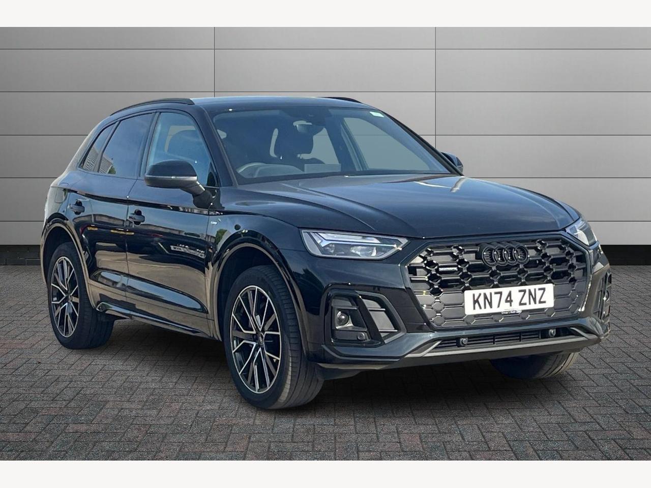 Main listing image - Audi Q5