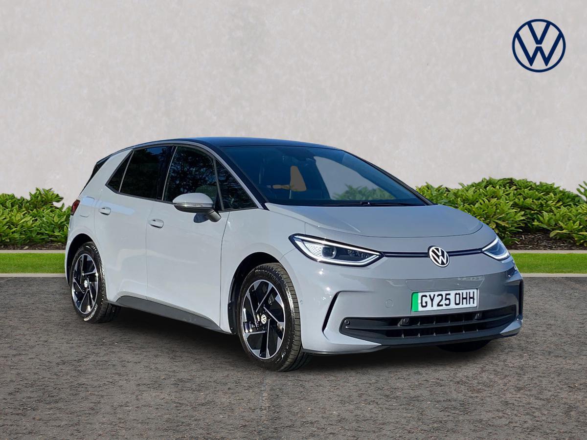 Main listing image - Volkswagen ID.3