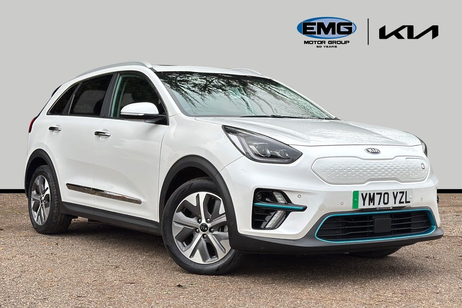 Main listing image - Kia e-Niro