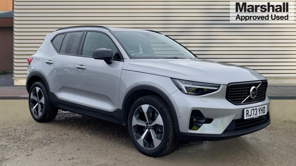 Main listing image - Volvo XC40