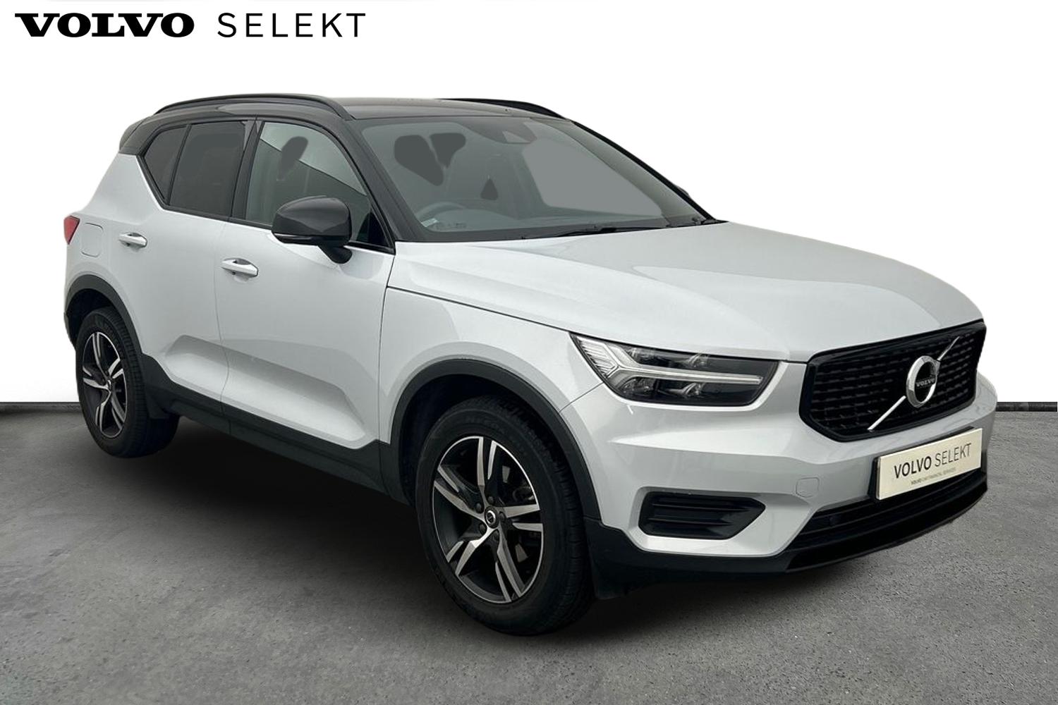Main listing image - Volvo XC40