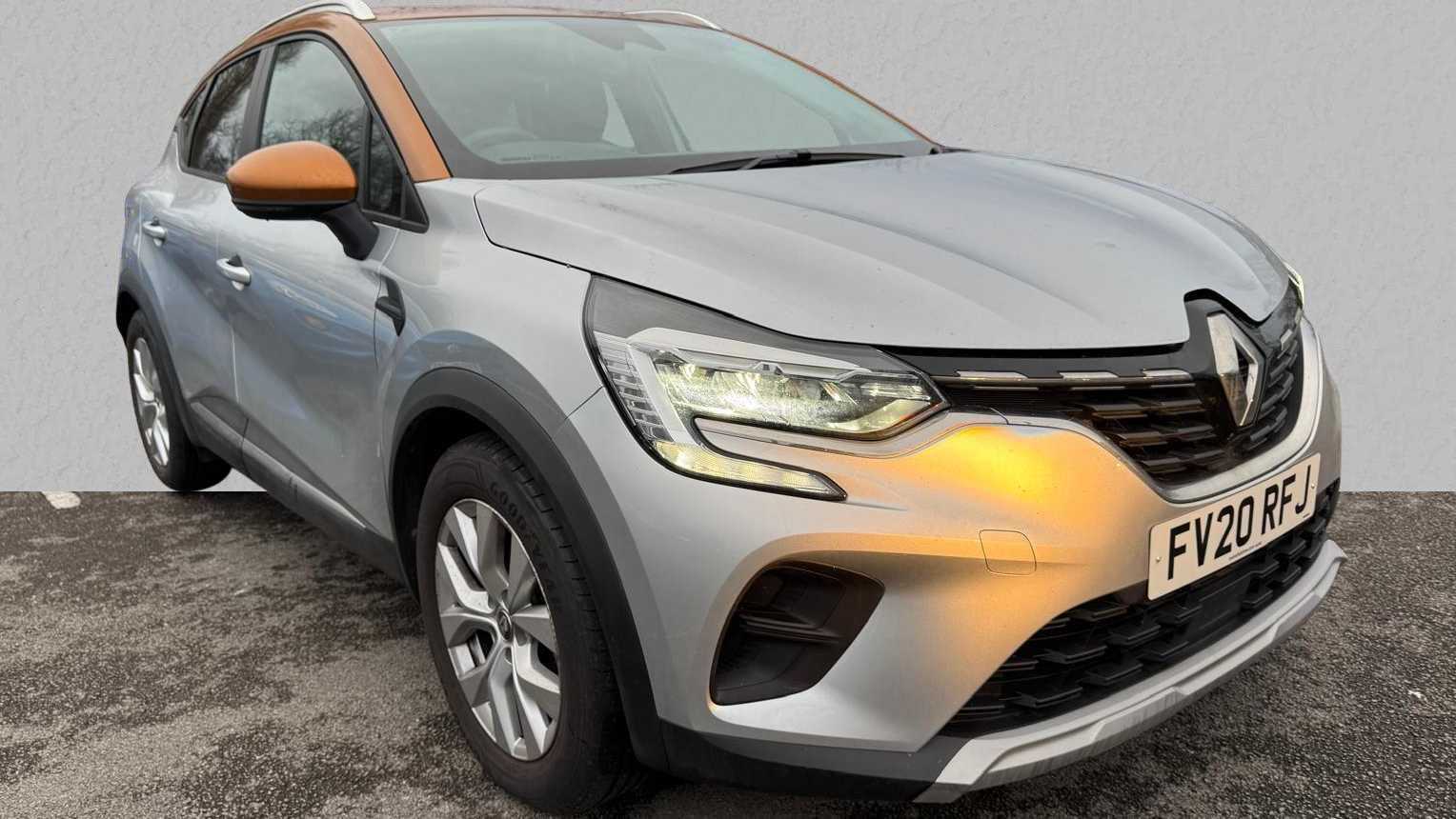 Main listing image - Renault Captur