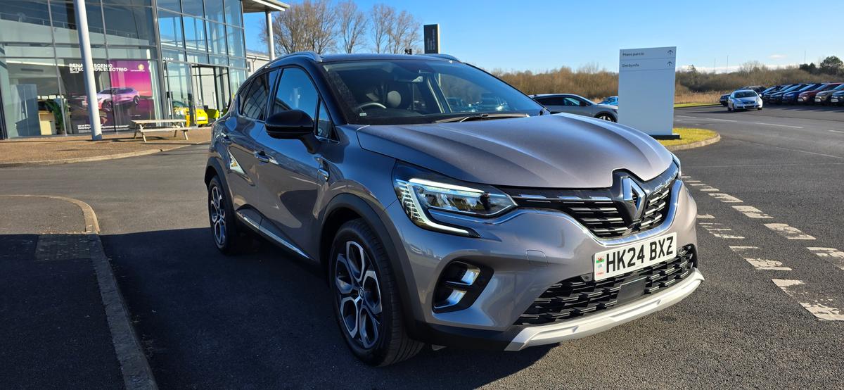 Main listing image - Renault Captur