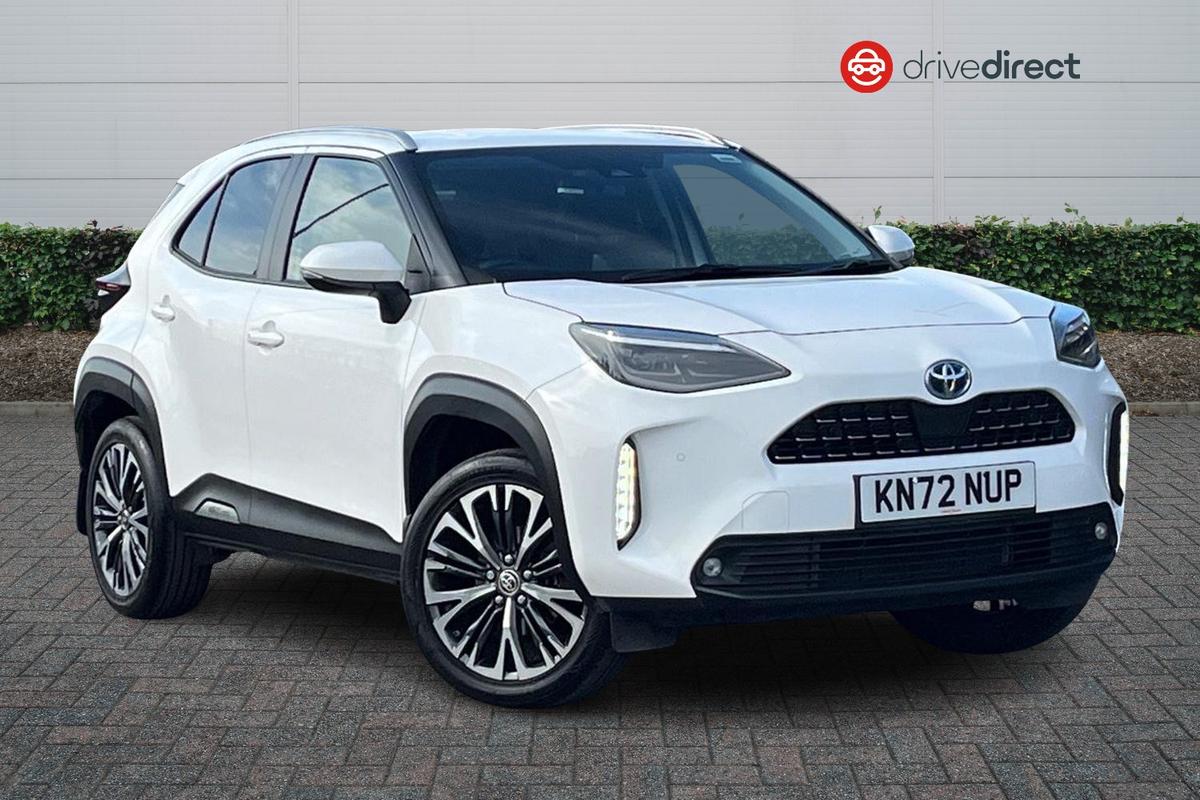 Main listing image - Toyota Yaris Cross