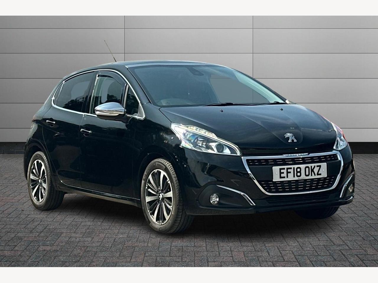 Main listing image - Peugeot 208