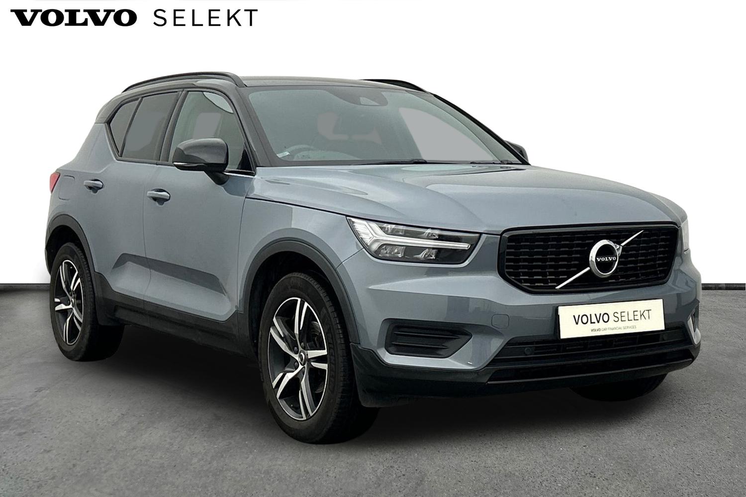Main listing image - Volvo XC40