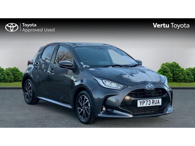 Main listing image - Toyota Yaris