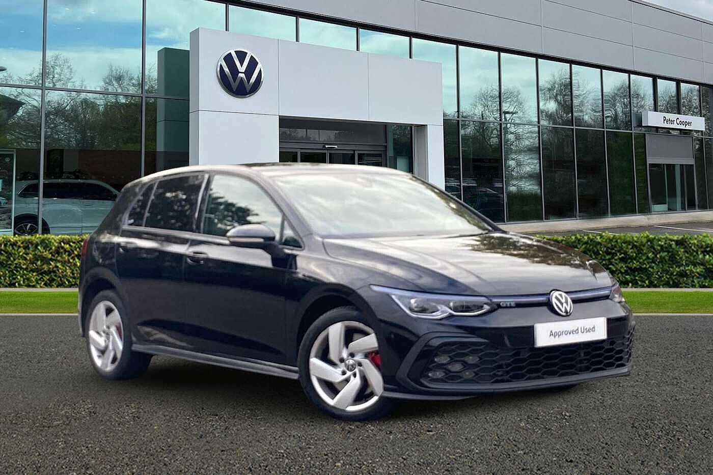 Main listing image - Volkswagen Golf GTE