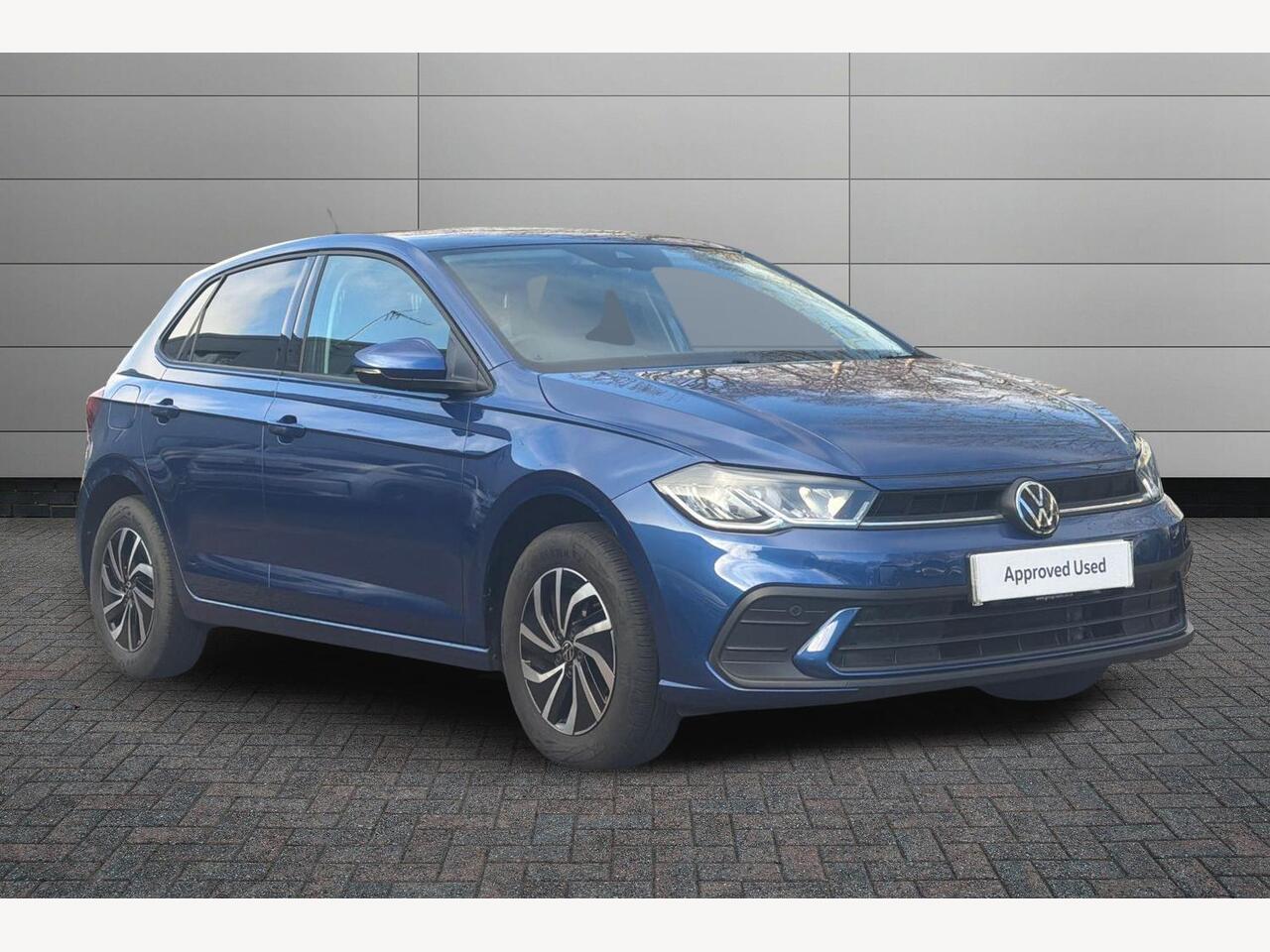 Main listing image - Volkswagen Polo