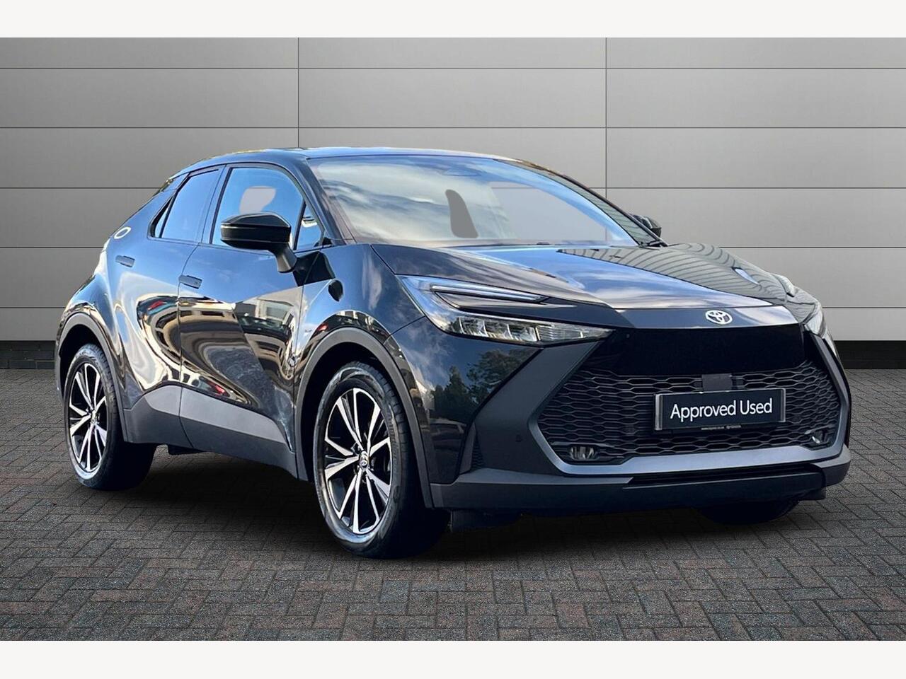 Main listing image - Toyota C-HR