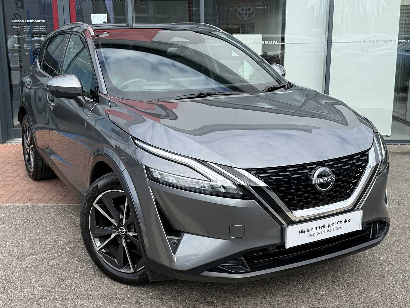 Main listing image - Nissan Qashqai