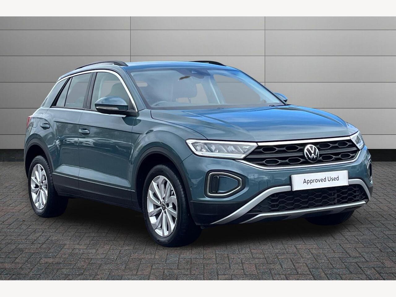 Main listing image - Volkswagen T-Roc