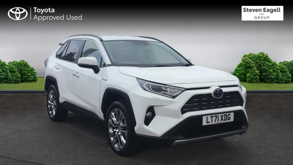 Main listing image - Toyota RAV4