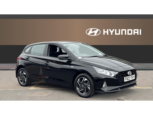 Main listing image - Hyundai i20