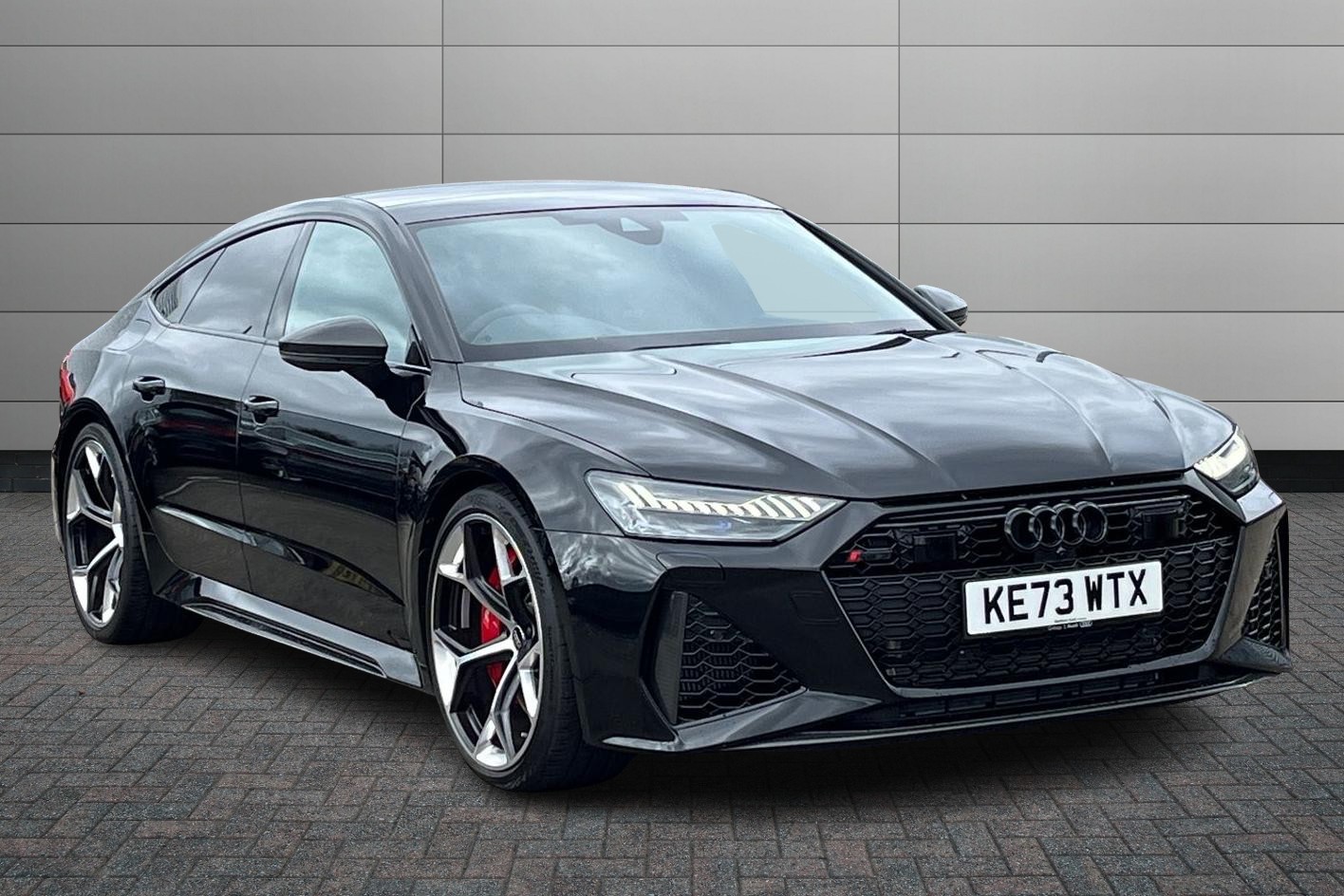 Main listing image - Audi RS7