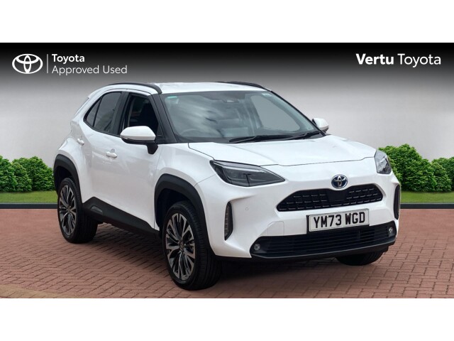 Main listing image - Toyota Yaris Cross