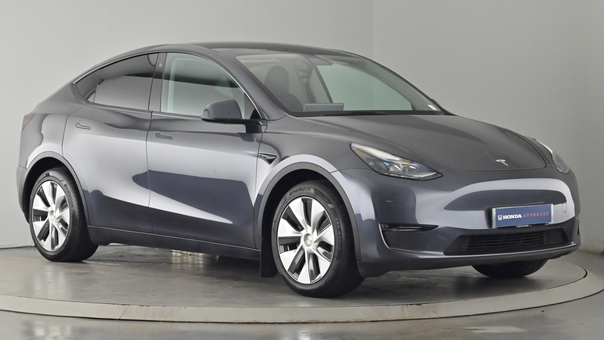 Main listing image - Tesla Model Y