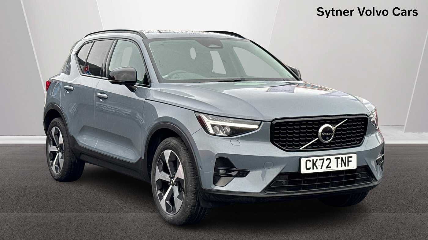 Main listing image - Volvo XC40