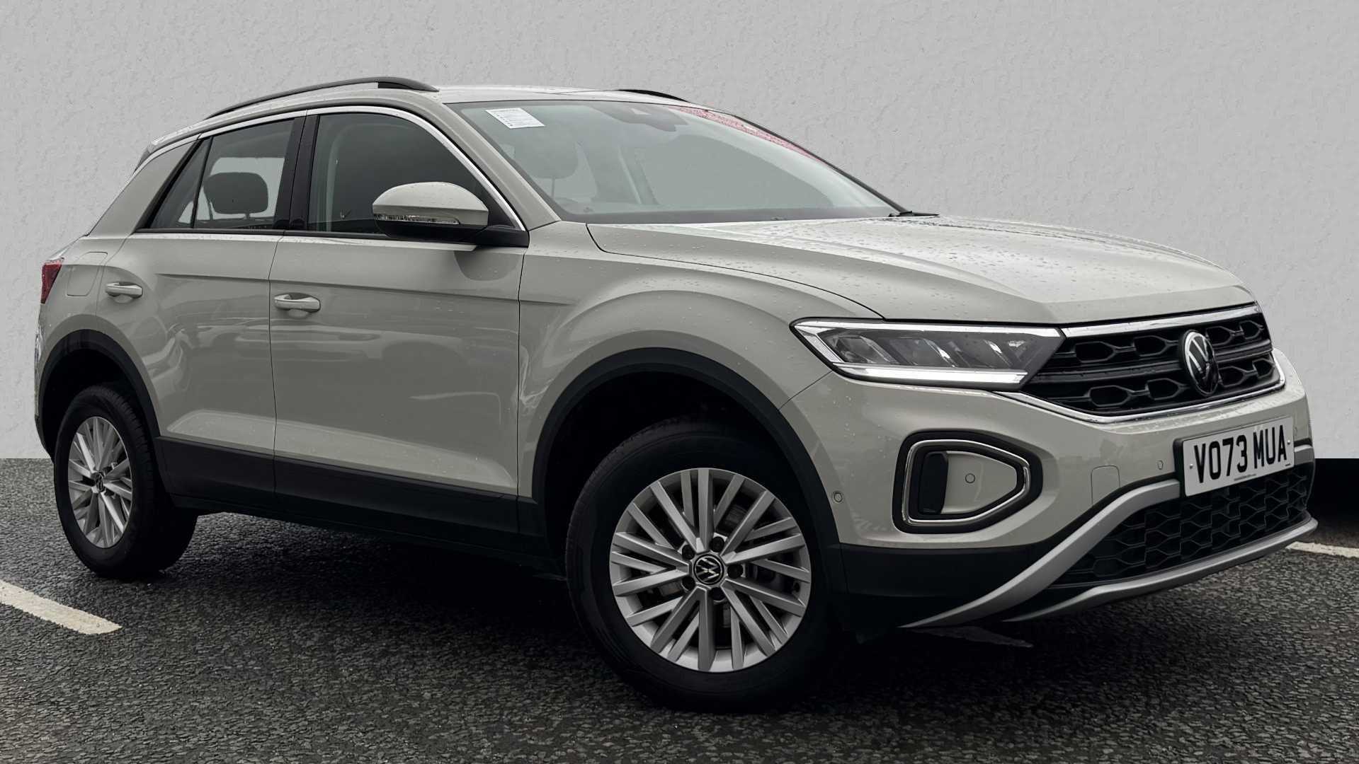 Main listing image - Volkswagen T-Roc