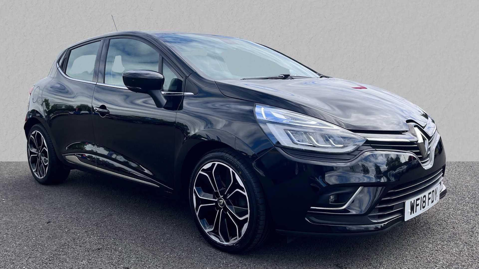 Main listing image - Renault Clio