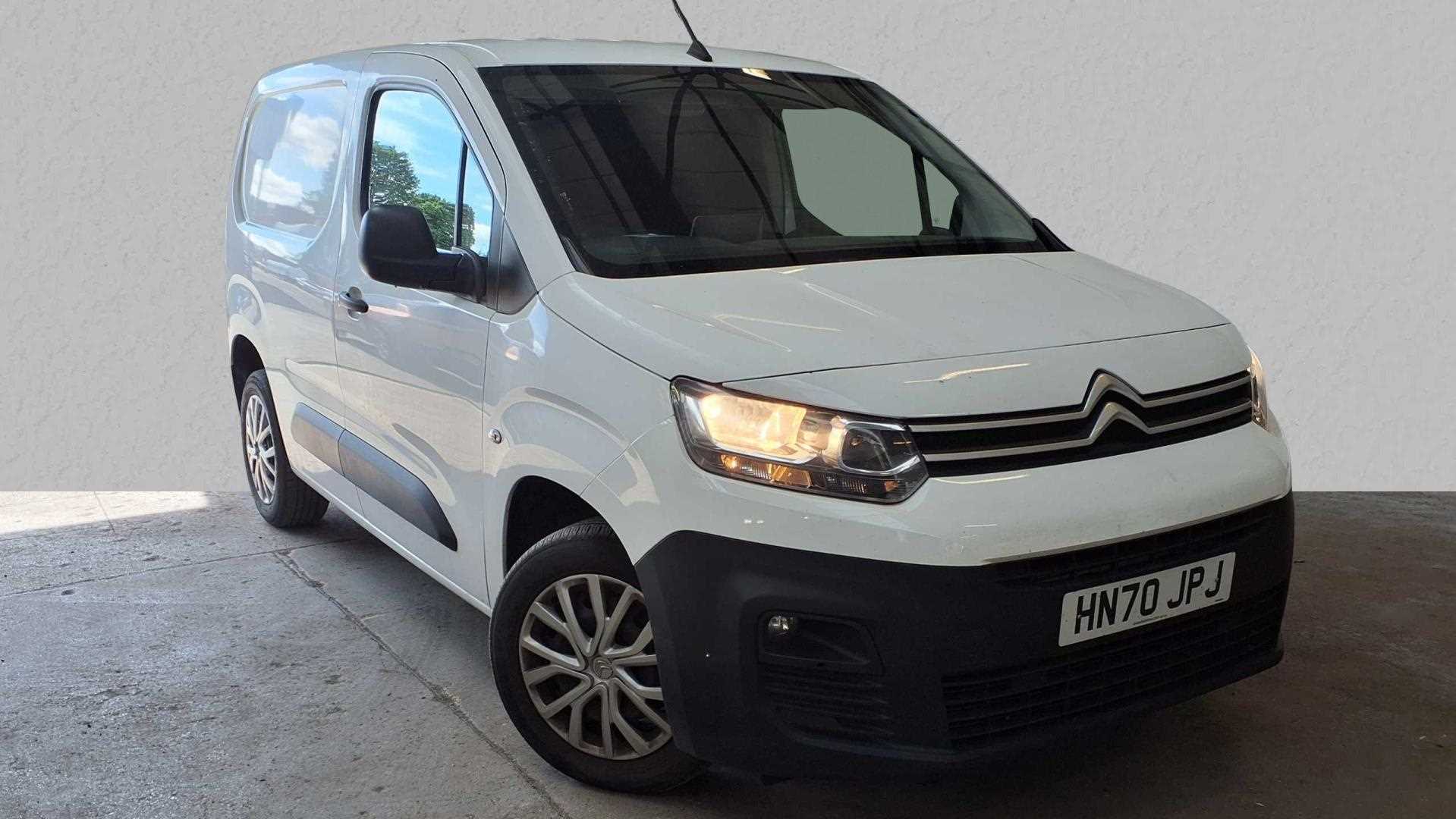 Main listing image - Citroen Berlingo Van