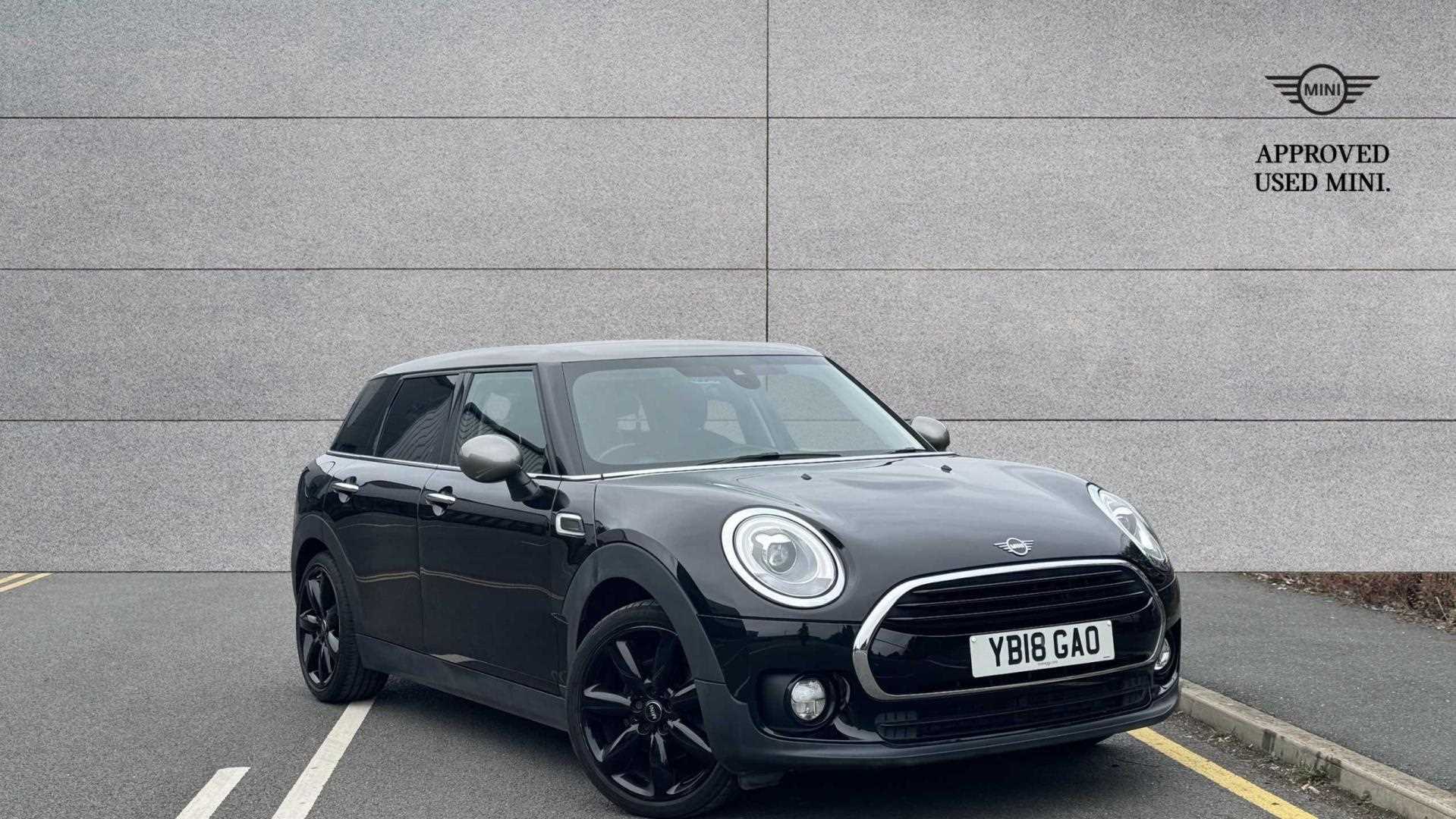 Main listing image - MINI Clubman