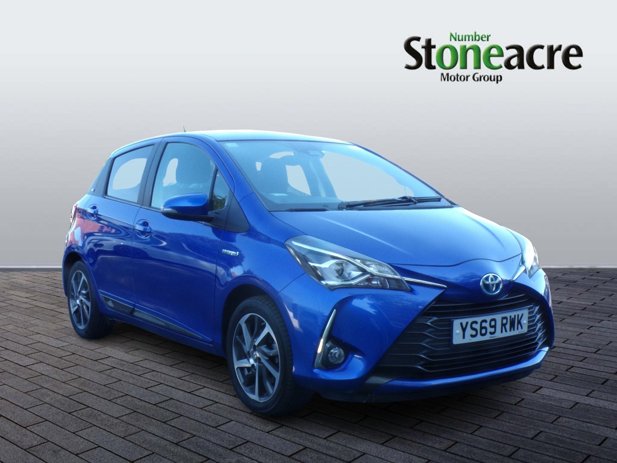 Main listing image - Toyota Yaris
