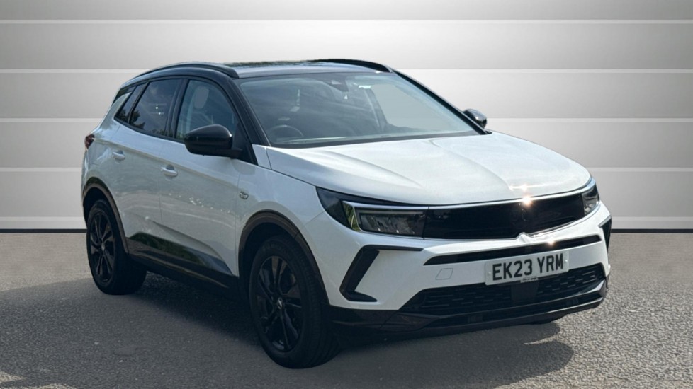 Main listing image - Vauxhall Grandland