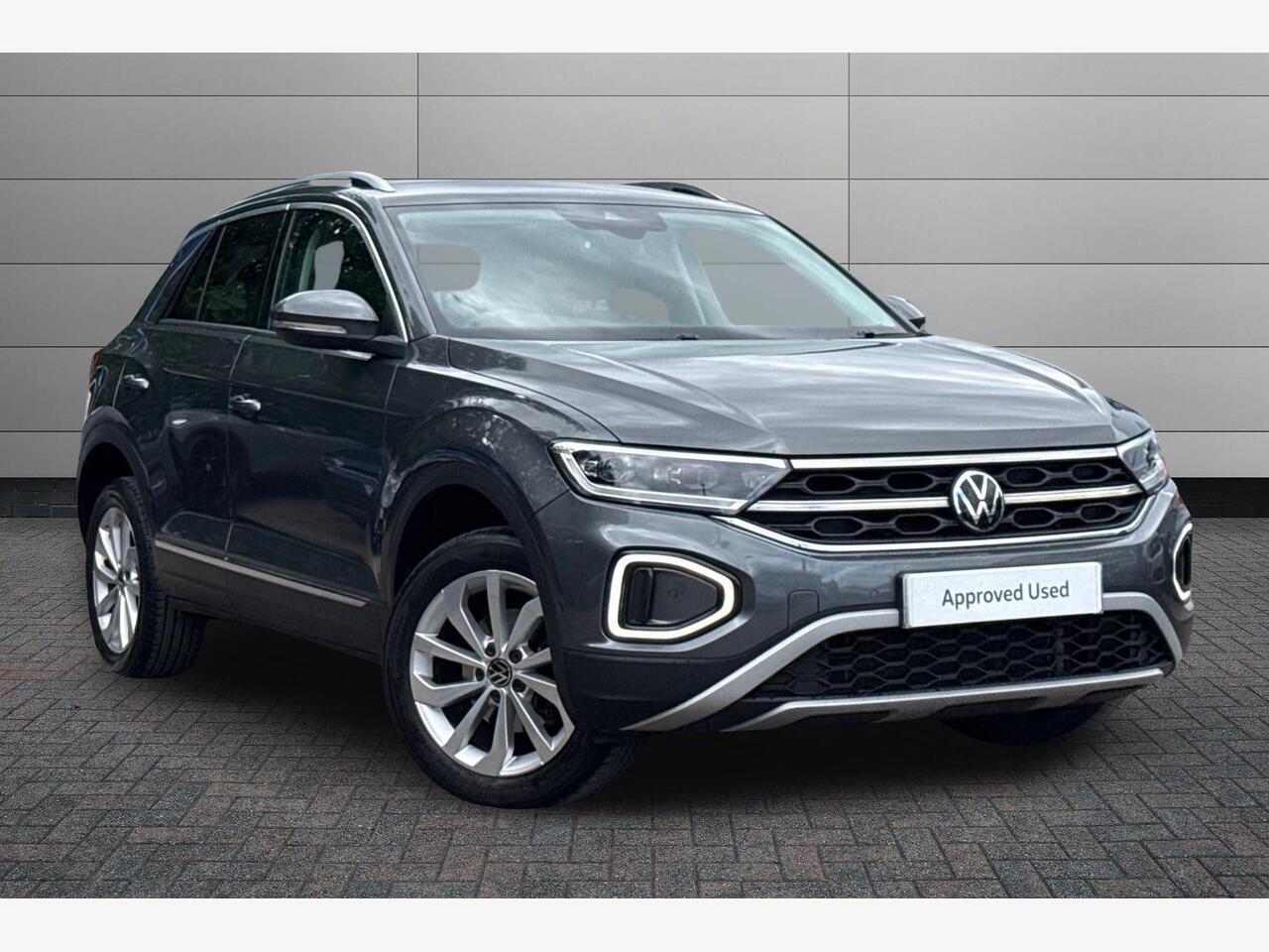 Main listing image - Volkswagen T-Roc