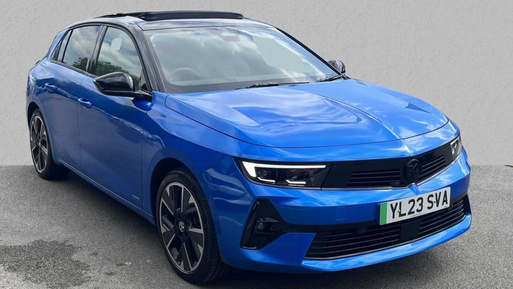 Main listing image - Vauxhall Astra