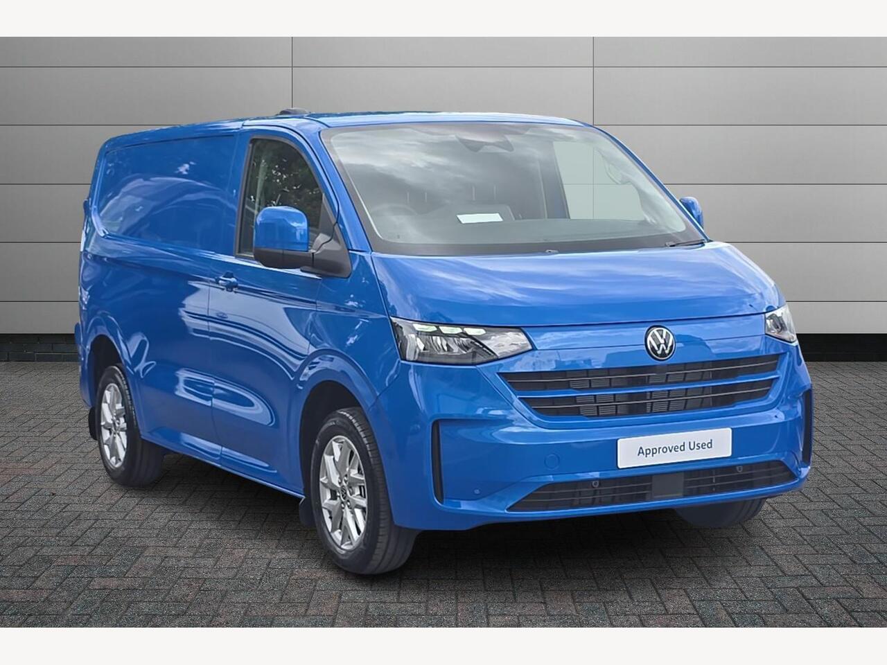 Main listing image - Volkswagen Transporter